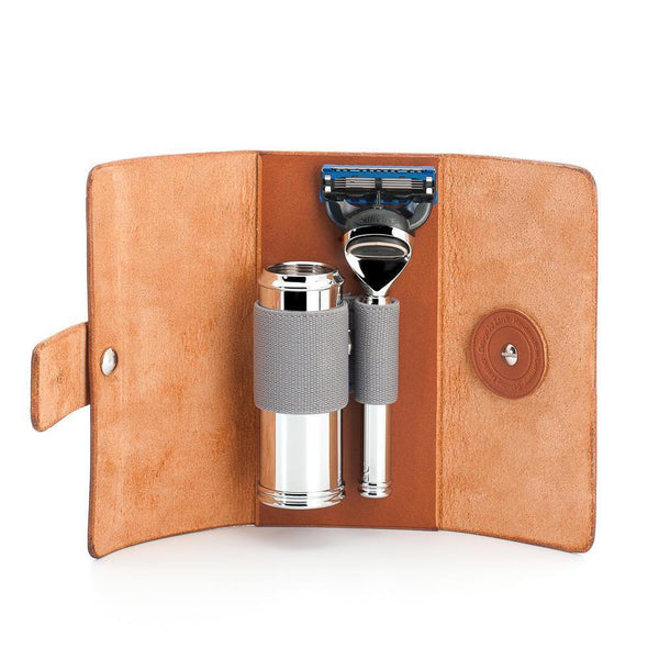 Mühle TRAVEL, Vegetable-Tanned Cowhide Travel Case, Fusion Razor & Travel Brush